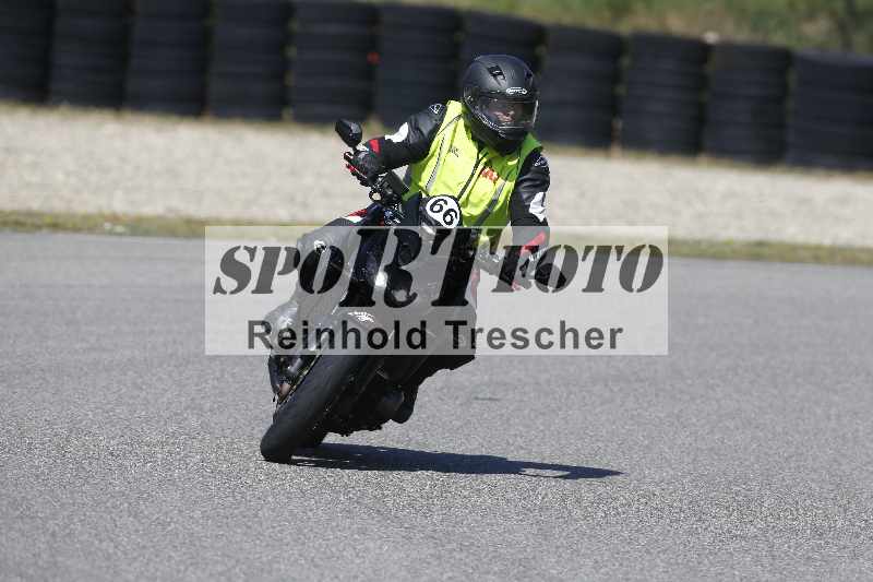 /01 02.04.2026 MAZ ADR/Gruppe gelb Gruppe gruen/66